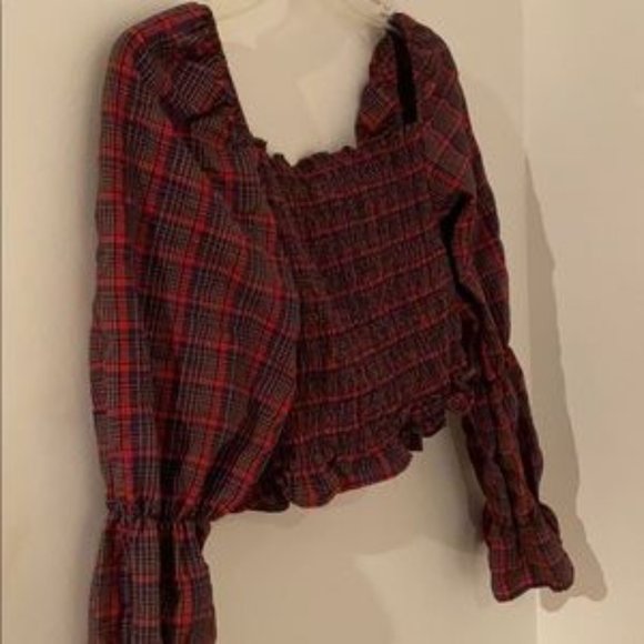 Zara Plaid Blue & Red.  Crop Top - Picture 7 of 10